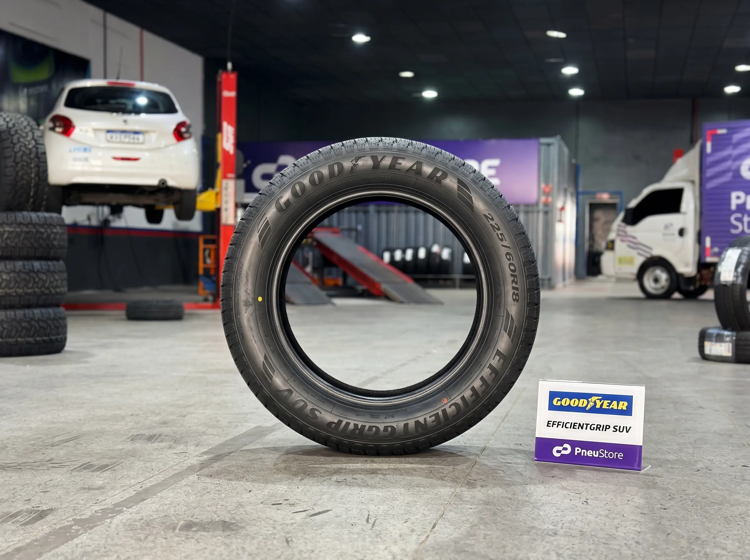 Goodyear EfficientGrip SUV: Conforto e controle para o seu SUV!